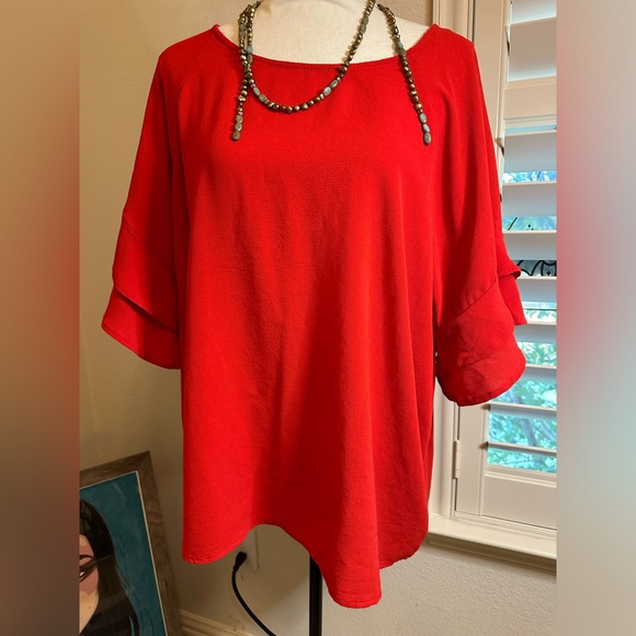 Umgee Tops - Umgee Women’s Blouse ~ 1XL Red Ruffle Sleeves